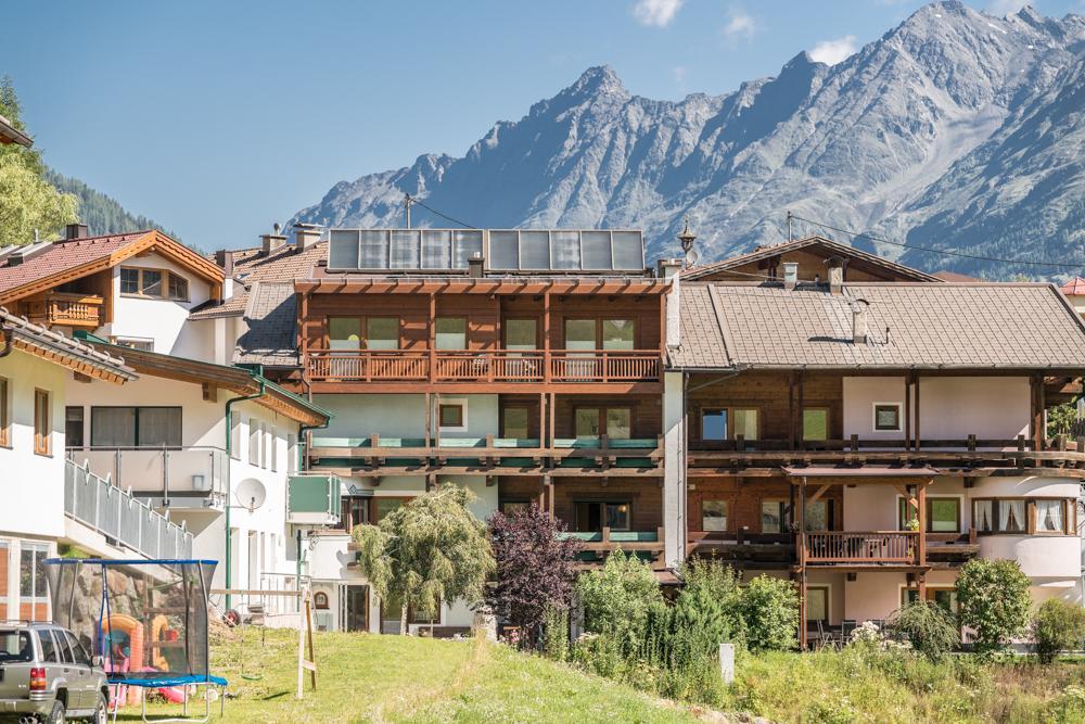 Hotel Pension im Winkel Sölden Exterior foto